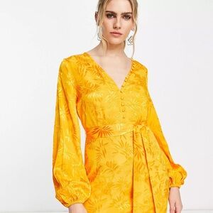 New with a tag | Vila Marigold Dress| Size: 8